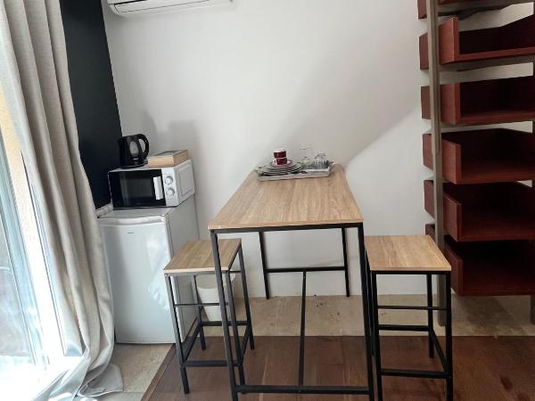 K.N.C.1601 : photo 4 de la chambre chambre double avec terrasse