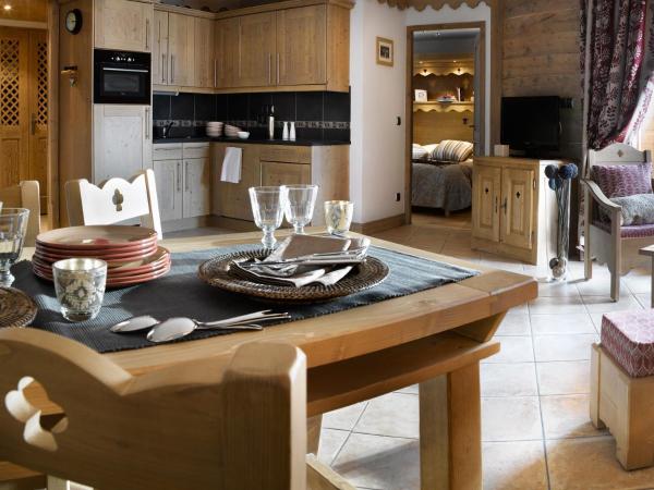 CGH Résidences & Spas Les Clarines : photo 2 de la chambre appartement 2 chambres (6 adultes) avec accès au spa