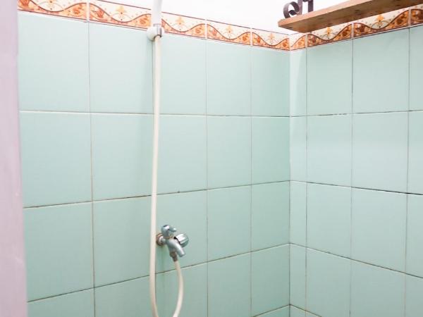 Good Karma Yogyakarta : photo 2 de la chambre lit dans dortoir mixte de 4 lits
