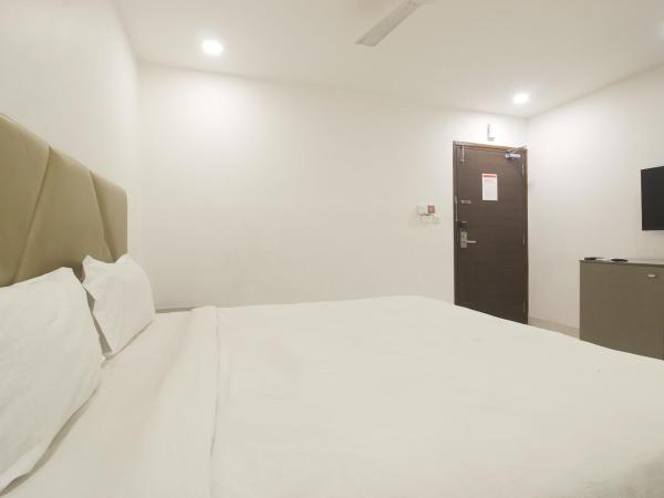 Hotel SSR GRAND : photo 5 de la chambre chambre lit king-size deluxe