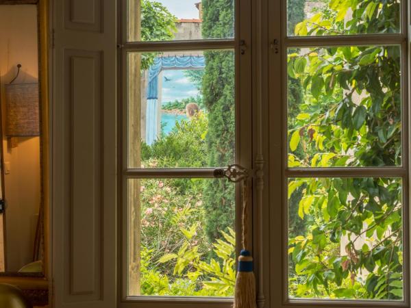 Les Jardins de Baracane : photo 5 de la chambre chambre double - vue sur jardin