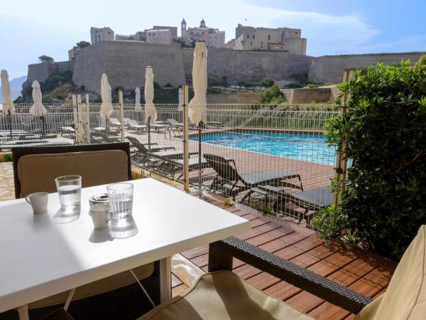 Hotel Saint Christophe : photo 4 de la chambre chambre double supérieure - vue sur jardin