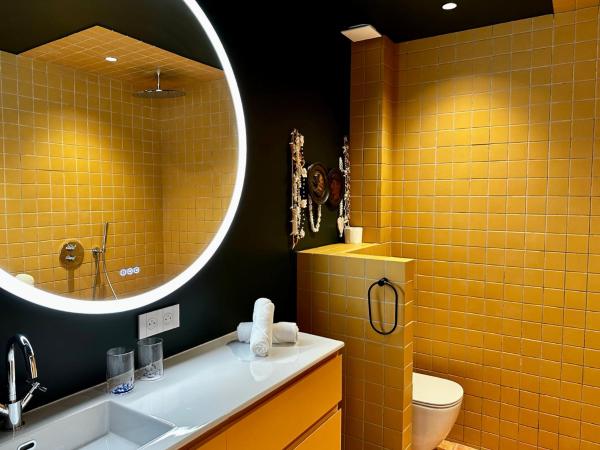 Maison MAÏTÉ, au coeur de Biarritz : photo 10 de la chambre chambre double deluxe