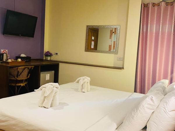 Vieng Mantra Hotel : photo 1 de la chambre chambre double Économique