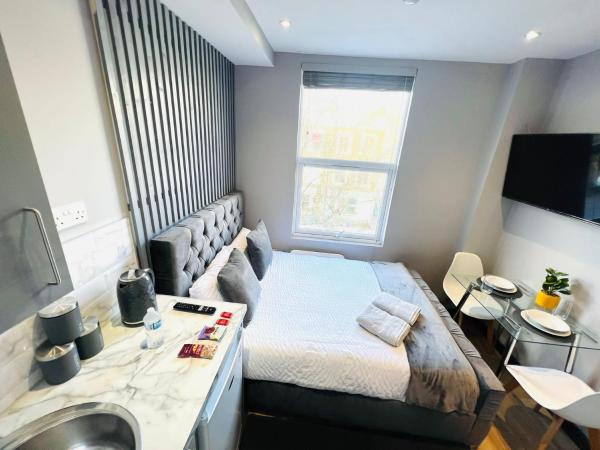 Studios next to Emirates Stadium : photo 1 de la chambre chambre double