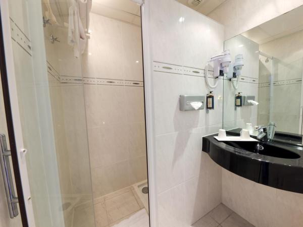 Hotel Saint Christophe : photo 5 de la chambre chambre lits jumeaux standard - vue directe sur mer