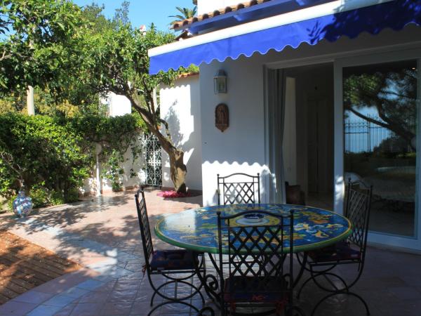 Villa Marinella : photo 8 de la chambre chambre double supérieure avec bain à remous