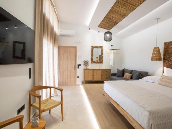 ELFAM CITY SUITES : photo 5 de la chambre suite deluxe avec lit king-size