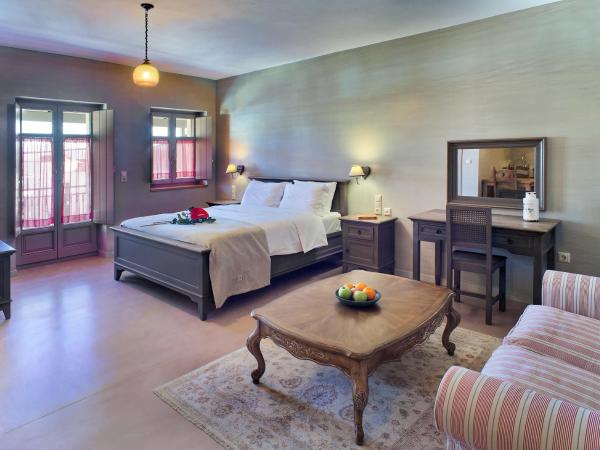 Haones Suites : photo 5 de la chambre suite junior avec bain à remous