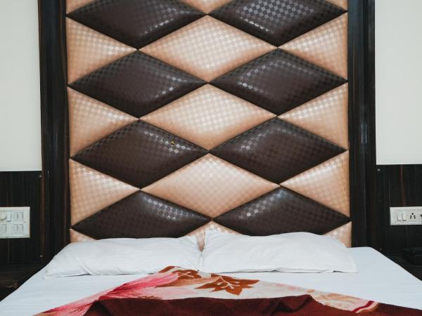 Hotel A V International : photo 5 de la chambre chambre deluxe