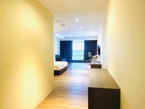 Imperial Regency Suites & Petaling Jaya : photo 5 de la chambre suite deluxe avec lit king-size
