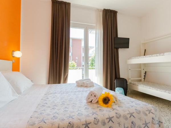 Hotel Sanremo : photo 1 de la chambre chambre quadruple standard