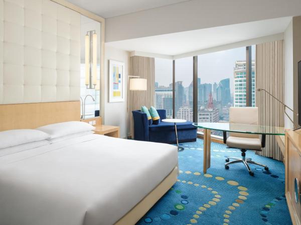 Renaissance Shanghai Yu Garden Hotel on the Bund : photo 2 de la chambre chambre lit king-size club