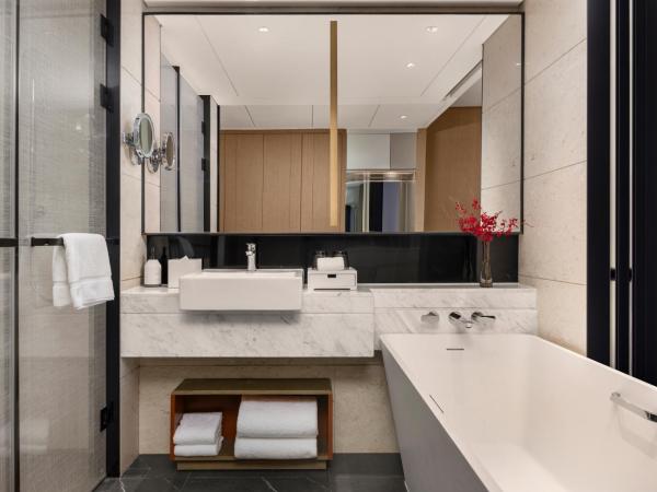 Swissotel Beijing Hong Kong Macau Center : photo 2 de la chambre swiss executive suite with one king-size bed, lounge access