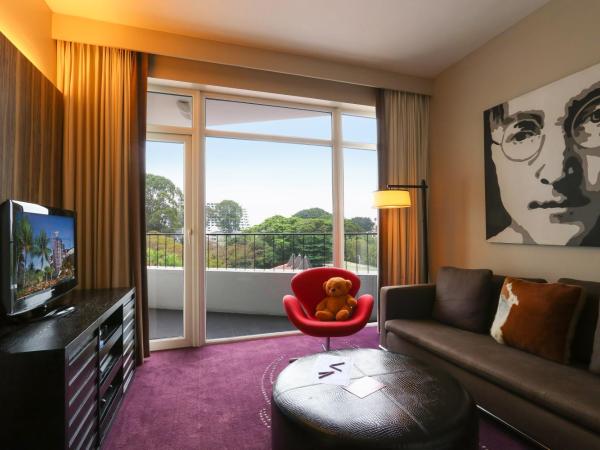 Hard Rock Hotel Pattaya : photo 4 de la chambre suite familiale roxtars - vue sur ville