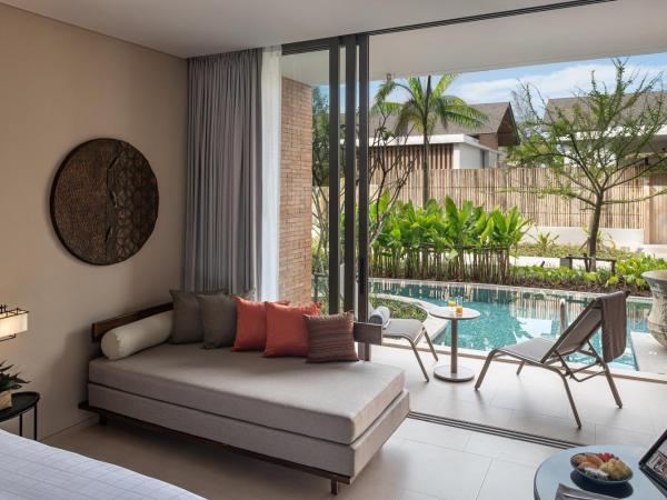 Pullman Khao Lak Resort : photo 3 de la chambre chambre lit king-size de luxe - côté piscine