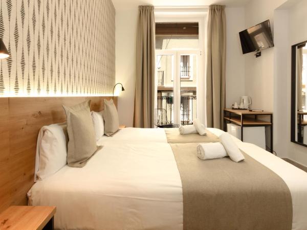 Hotel La Milagrosa : photo 8 de la chambre chambre double ou lits jumeaux supérieure