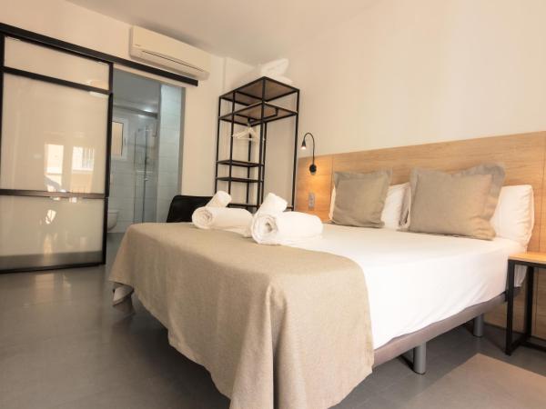 Hotel La Milagrosa : photo 5 de la chambre chambre double ou lits jumeaux supérieure