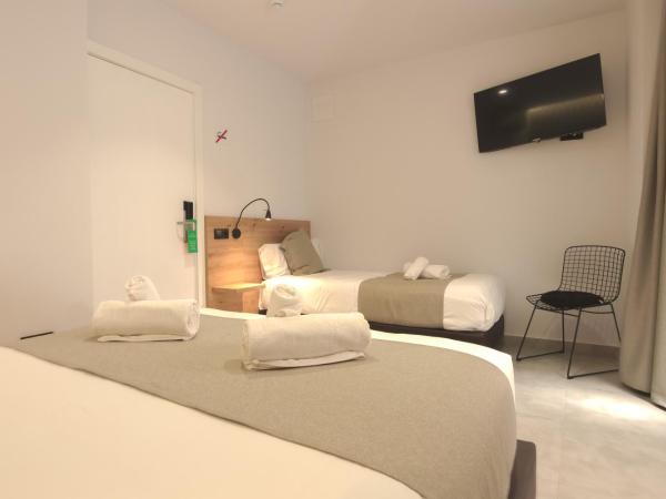 Hotel La Milagrosa : photo 4 de la chambre chambre triple