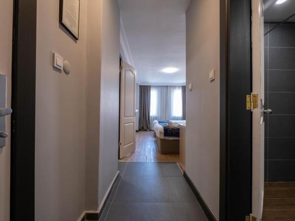 Berr Hotel : photo 1 de la chambre chambre familiale