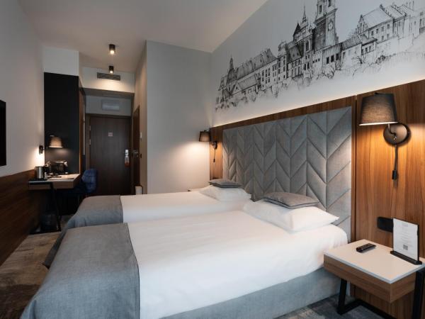 Garden Square Hotel : photo 5 de la chambre chambre double ou lits jumeaux deluxe avec balcon