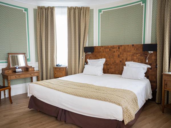 Le Grand Hotel : photo 1 de la chambre chambre double ou lits jumeaux supérieure