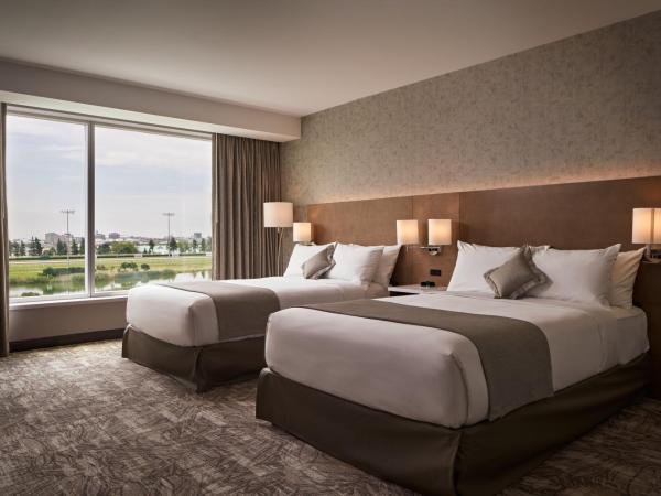 Great Canadian Casino Resort Toronto : photo 2 de la chambre hébergement hippodrome avec 2 lits queen-size
