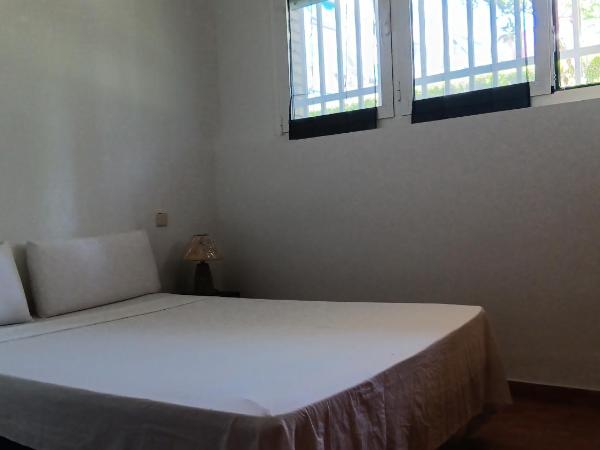 El Colmenar Habitaciones : photo 1 de la chambre chambre double avec salle de bains privative