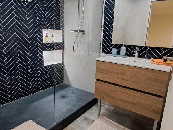 Les chambres du Chateau de Fenestrelle : photo 8 de la chambre chambre double ou lits jumeaux supérieure avec terrasse