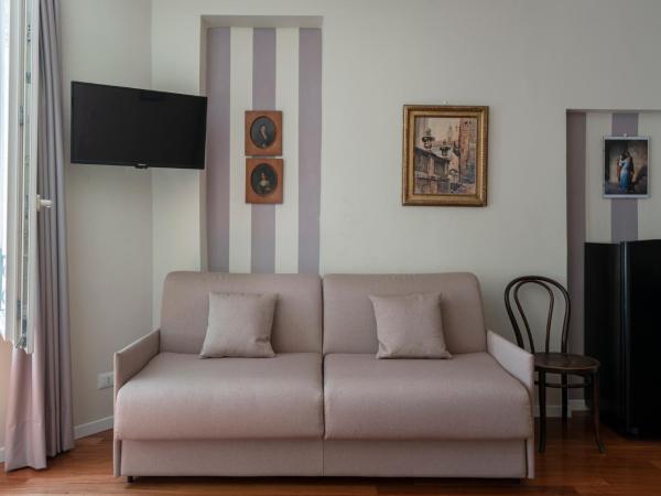 Casa di Sofia Città Alta : photo 4 de la chambre suite junior deluxe avec salle de bains privative extérieure