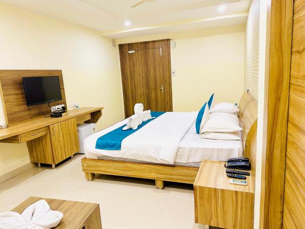 The Landmark Banjara Hills - Hyderabad : photo 4 de la chambre chambre familiale avec douche