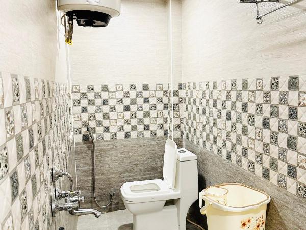 The Landmark Banjara Hills - Hyderabad : photo 9 de la chambre chambre familiale avec douche