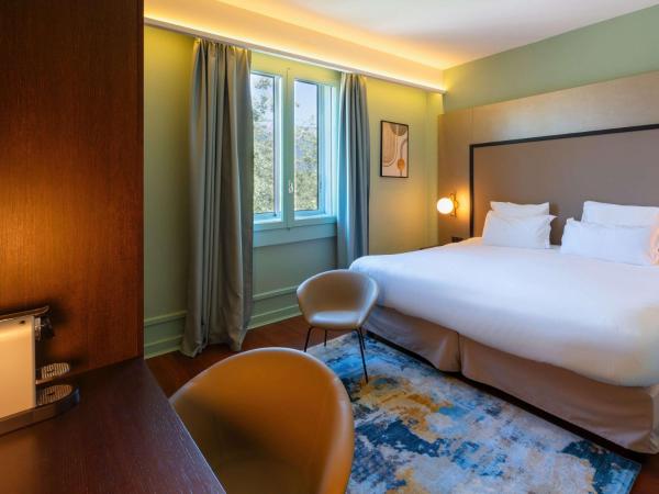 Le Splendid Hotel Lac D'Annecy - Handwritten Collection : photo 1 de la chambre chambre double supérieure - côté lac