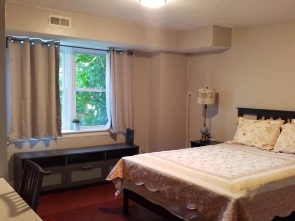 Fairmount House : photo 4 de la chambre chambre lit queen-size avec salle de bains commune