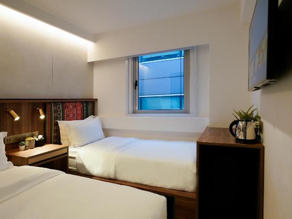 ST Signature Bugis Middle : photo 1 de la chambre cabin m, twin, window, private bathroom