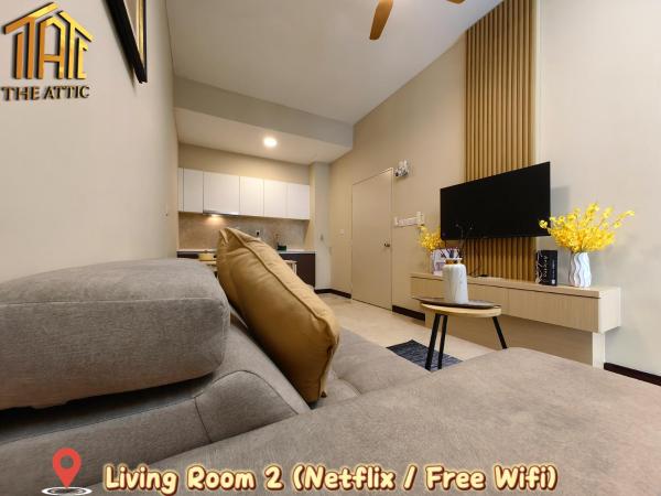 Attic Home Melaka Silverscape Residence & Jonker : photo 10 de la chambre dual key [2hall&4room] premium family suite (private bathtub and sea view)