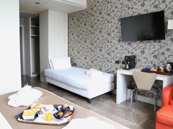 Klima Hotel Milano Fiere : photo 2 de la chambre chambre triple supérieure