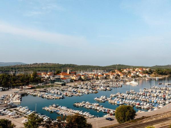 Hostel 'SD Palacin' : photo 7 de la chambre chambre lits jumeaux avec salle de bains privative