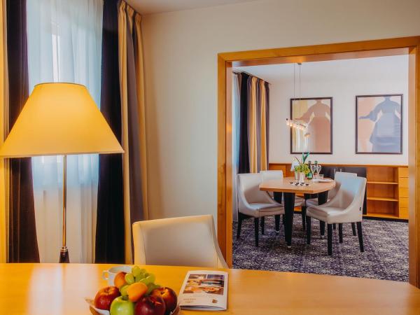 Don Giovanni Hotel Prague - Great Hotels of The World : photo 3 de la chambre suite junior avec accès au salon exécutif