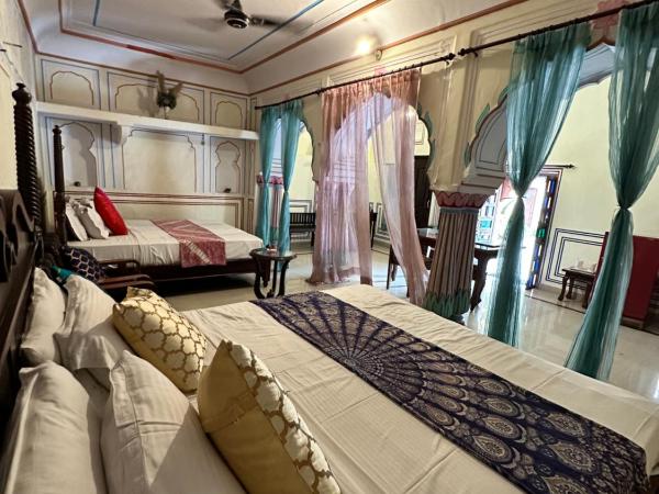 Rawla Mrignayani Palace : photo 4 de la chambre suite familiale