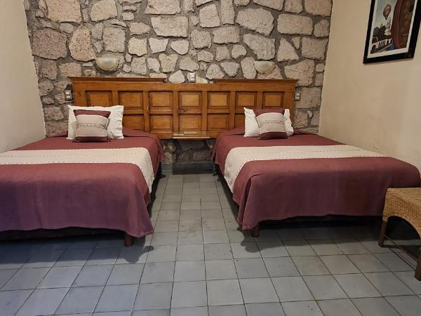 ROSA BARROCO : photo 4 de la chambre chambre double avec salle de bains privative