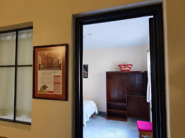 ROSA BARROCO : photo 4 de la chambre chambre familiale avec salle de bains privative