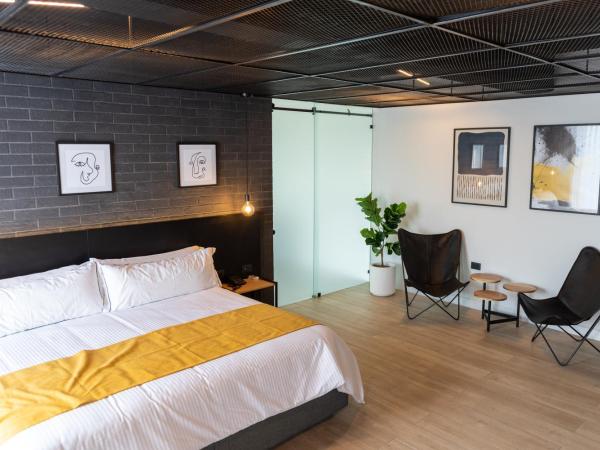 FULTON Business Luxury HOTEL : photo 1 de la chambre chambre lit king-size supérieure