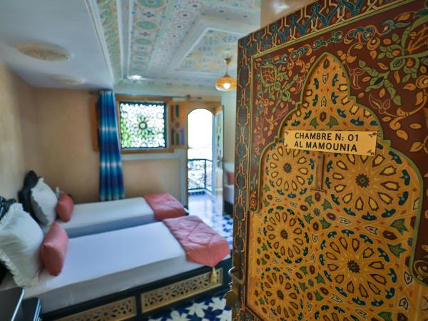 Hotel & Ryad DALILA : photo 1 de la chambre chambre triple standard