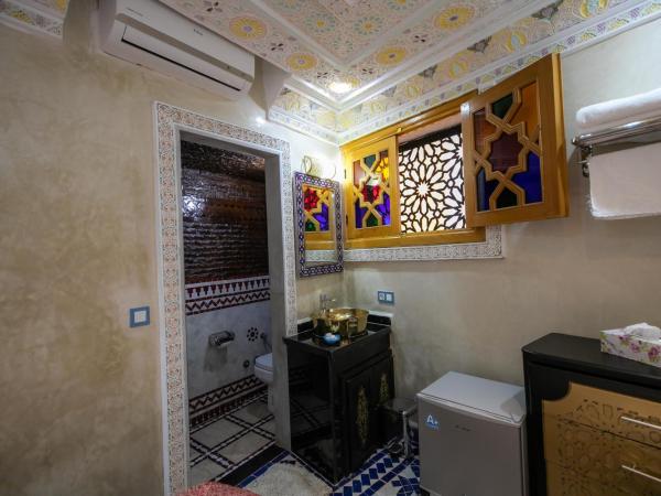 Hotel & Ryad DALILA : photo 3 de la chambre chambre quadruple classique