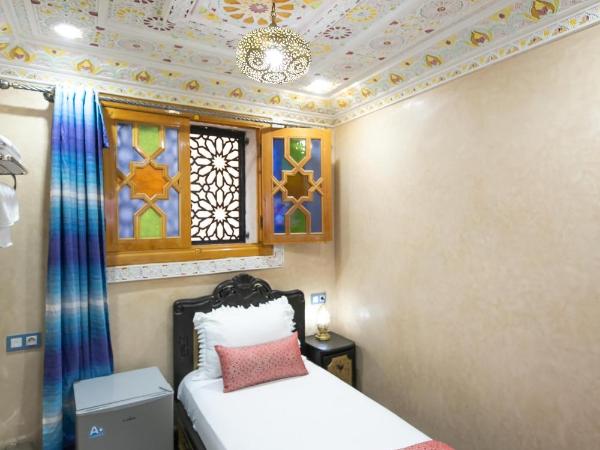 Hotel & Ryad DALILA : photo 4 de la chambre chambre simple deluxe
