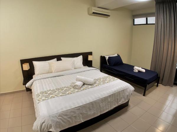 Bukit Bintang Apartment by Sarah's Lodge @ Fahrenheit88 : photo 6 de la chambre appartement 3 chambres