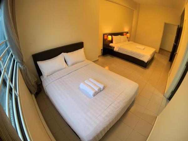 Bukit Bintang Apartment by Sarah's Lodge @ Fahrenheit88 : photo 7 de la chambre appartement 3 chambres