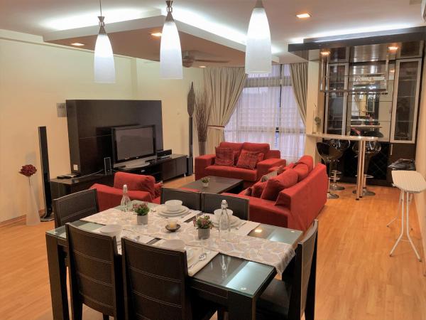 Bukit Bintang Apartment by Sarah's Lodge @ Fahrenheit88 : photo 2 de la chambre appartement 3 chambres