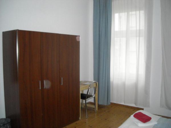 Pension Mitte : photo 5 de la chambre chambre double